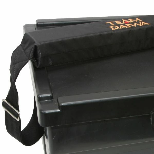 Daiwa Seat Box Large & FOC Padded Strap & Cushion - Seat boxes 2 Daiwa Seat Box Large & FOC Padded Strap & Cushion - Seat boxes - Image 2