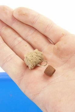 Preston Innovations Quick Cone & Bait Mould - Bait punches & punch boxes -Coarse Fishing Store 1317738731 Quick Cone007