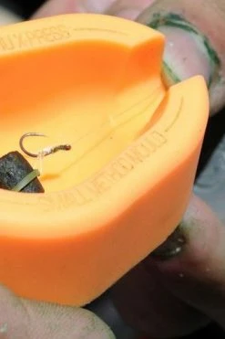 Guru X-Press Method Mould - Method moulds -Coarse Fishing Store 1318281121 2
