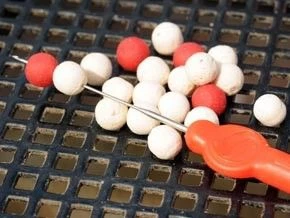 Guru Super Fine Baiting Needle - Needles 1 Guru Super Fine Baiting Needle - Needles