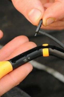 Guru Catapult ORIGINAL - Catapults 9 Guru Catapult ORIGINAL - Catapults -Coarse Fishing Store 1323348848 cat2