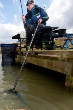 Drennan Rigidex Landing Net Handle 2.6m - Landing net handles -Coarse Fishing Store 1371654887 1