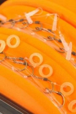 Guru Rig Box - Rig & hook storage -Coarse Fishing Store 1380619503 3