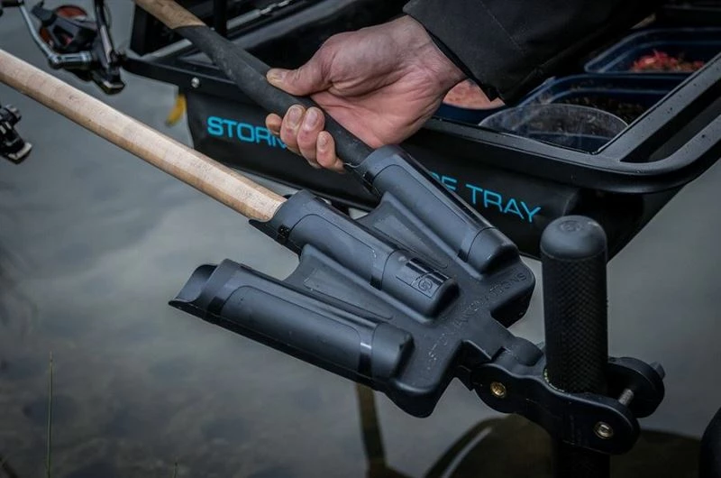 Preston Innovations Offbox 36 Triple Rod Support - Rod supports 2 Preston Innovations Offbox 36 Triple Rod Support - Rod supports - Image 2