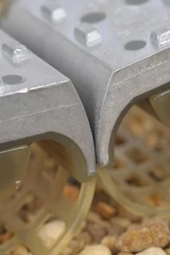 Guru Gripper Feeder - Open & cage feeders -Coarse Fishing Store 1410344343 23