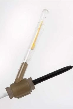 Korum Starlight Holder Multi-fit - Isotopes & starlites -Coarse Fishing Store 1414016127 KXRA33 SEQ 05 FOR WEB