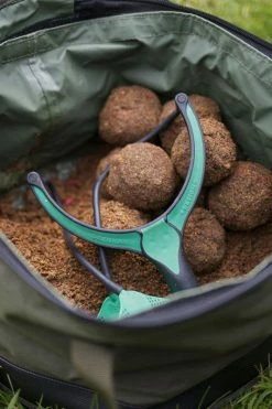 Drennan Specialist Bait Bucket - Buckets -Coarse Fishing Store 1zdpmugq636941947196876690