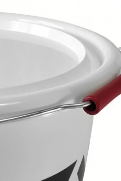 Daiwa Bucket 18L - Buckets 6 Daiwa Bucket 18L - Buckets -Coarse Fishing Store 254y4gbx637105544099307413