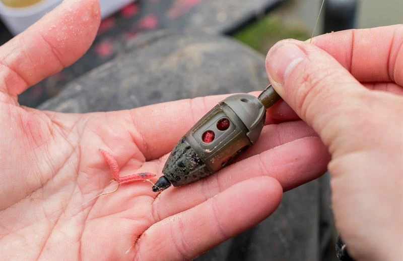 Preston Innovations ICS In-Line Maggot Feeders - 6 Preston Innovations ICS In-Line Maggot Feeders - - Image 6