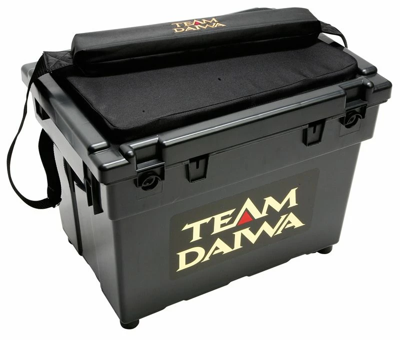 Daiwa Seat Box Large & FOC Padded Strap & Cushion - Seat boxes 1 Daiwa Seat Box Large & FOC Padded Strap & Cushion - Seat boxes