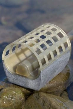 Guru Gripper Feeder - Open & cage feeders -Coarse Fishing Store cv5bivs3635693781418164558