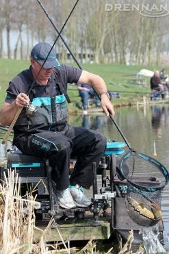 Drennan Shorty Pellet Wagglers - 25 Drennan Shorty Pellet Wagglers - -Coarse Fishing Store d1il4cg4635672805505015632