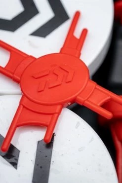 Daiwa N'zon Loop Tyer - Loop & hook tyer's