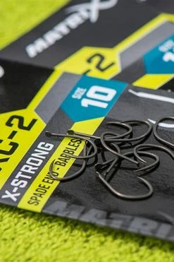 Matrix MXC-2 X-Strong Spade End Barbless Hooks - Spade hooks