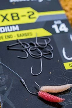 Matrix MXB-2 Medium Spade End Barbed Hooks - Spade hooks