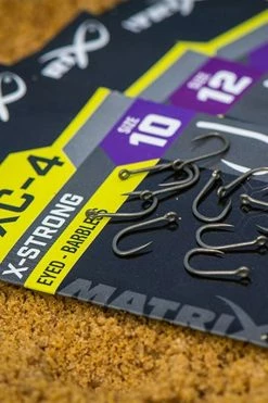 Matrix MXC-4 X-Strong Eyed Barbless Hooks - Eyed hooks