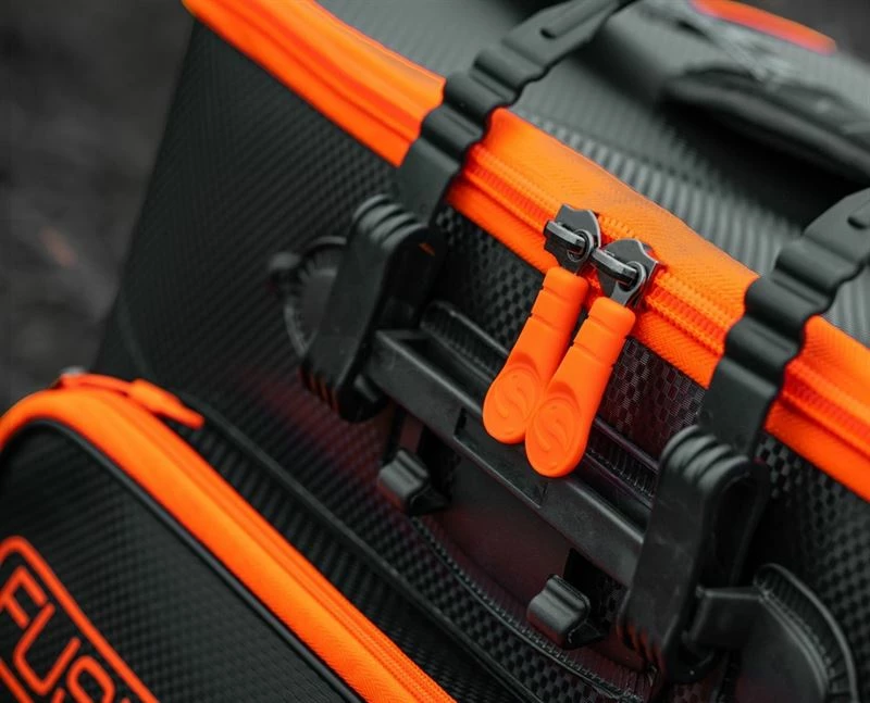 Guru Fusion Bait Pro Carryall MK2 - Carryalls 6 Guru Fusion Bait Pro Carryall MK2 - Carryalls - Image 6