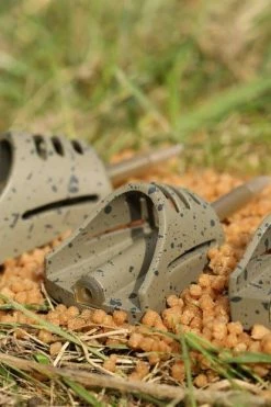 Guru Hybrid Inline Pellet Feeders -