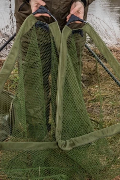 Korum Folding Latex Triangle Nets - Landing nets
