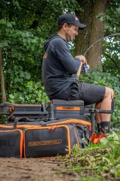 Guru Fusion Carryall - Carryalls